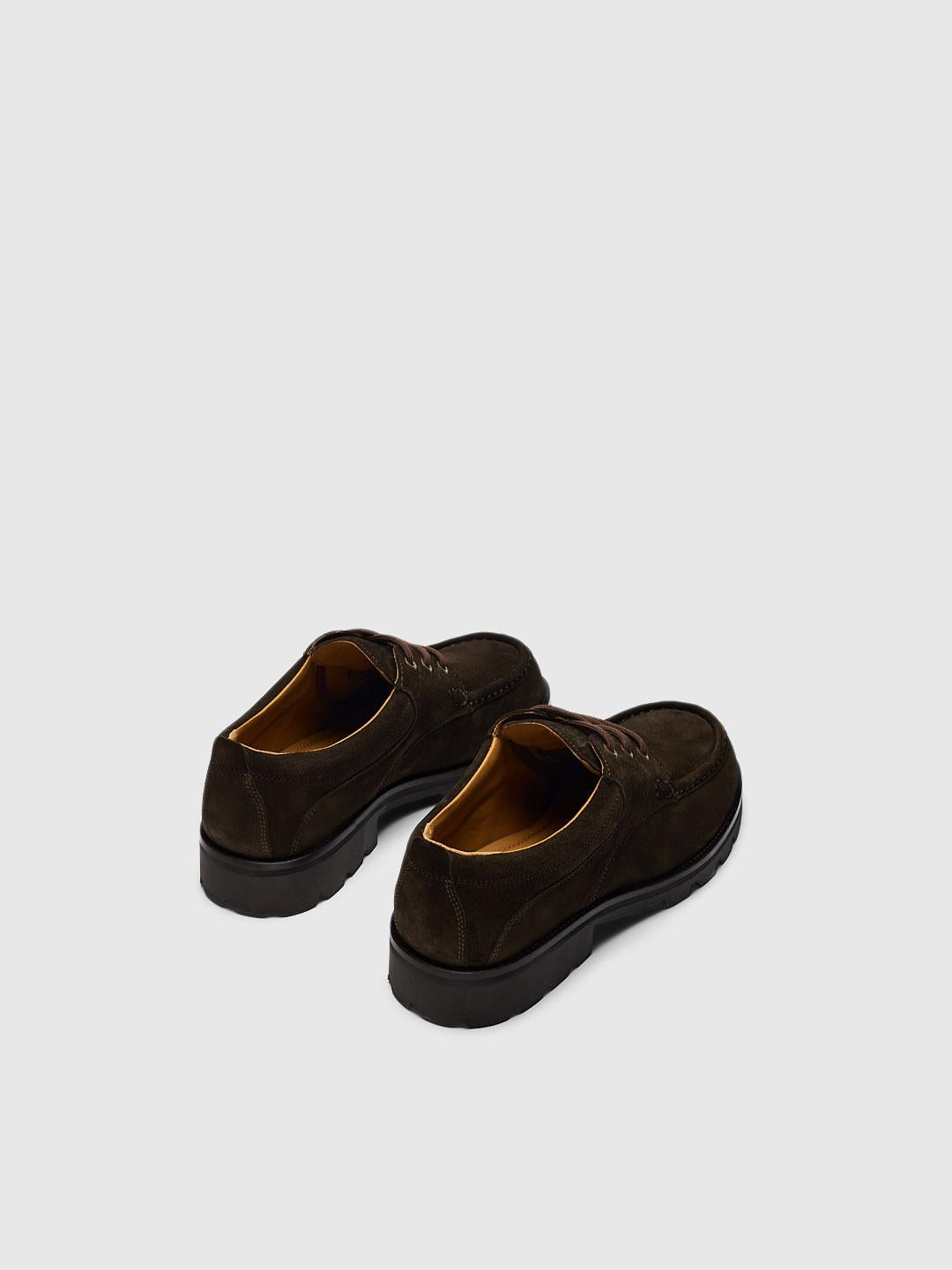 model_shot-front_full